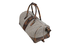Load image into Gallery viewer, Martin Dingman - Woodland Duffel - River Rock
