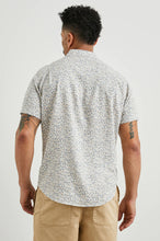 Load image into Gallery viewer, Rails - Carson Shirt - Spring Blossom Parchment
