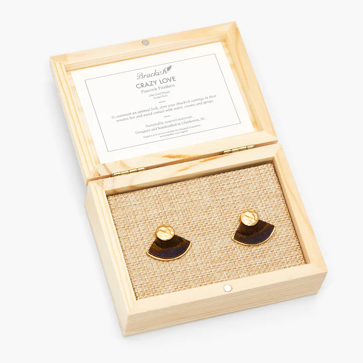 CRAZY IN LOVE GOLD PLATED STUD EARRING SET