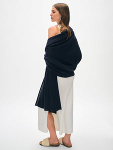 White + Warren - Cashmere Travel Wrap - Deep Navy