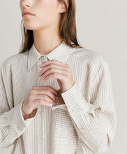 Load image into Gallery viewer, Momoni - Aura Striped Shirt - Cream &amp; Caramel
