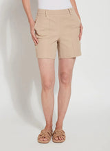 Load image into Gallery viewer, Lysse - Amanda Stretch Twill Short - Canyon
