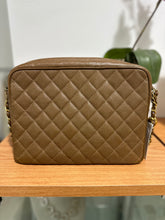 Load image into Gallery viewer, Chanel - Vintage Caviar Leather Camera Bag - Brown
