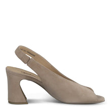Load image into Gallery viewer, Paul Green - Riviera Pump - Champagne Suede
