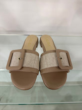 Load image into Gallery viewer, Lalisa - Tazo Piel Camel Sandal - Beige
