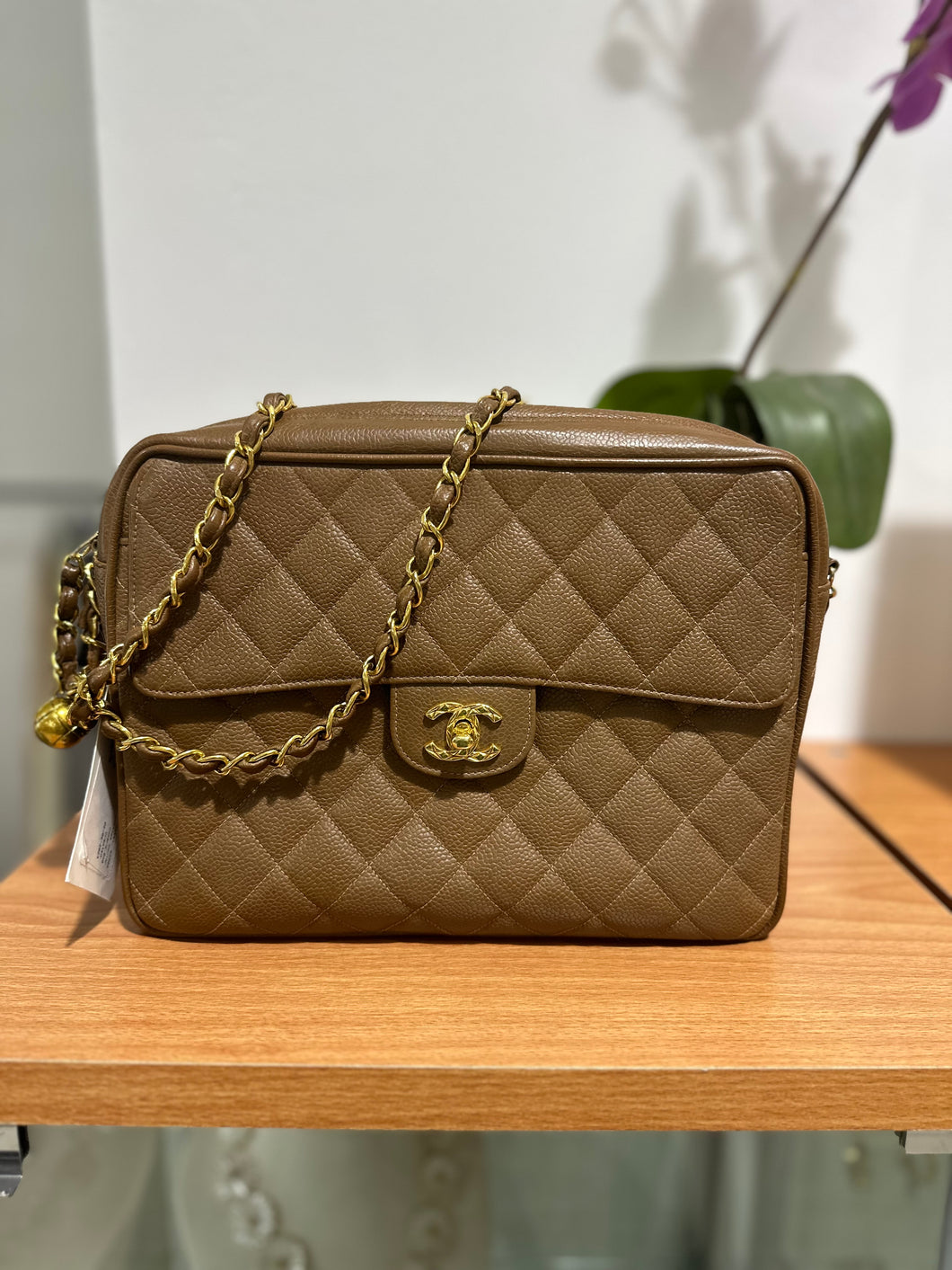 Chanel - Vintage Caviar Leather Camera Bag - Brown