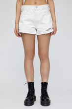 Load image into Gallery viewer, Moussy - Ransomville Shorts - White

