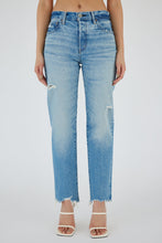 Load image into Gallery viewer, Moussy - Colemont Straight Jean - Light Blue
