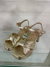 Load image into Gallery viewer, PieSanto - Alfa Platino Sandal - Gold
