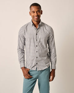 Johnnie O -Hangin' Out Performance Button Up Shirt - Tally - Light Grey