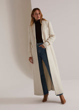 Load image into Gallery viewer, Favorite Daughter - The City Coat - White Boucle
