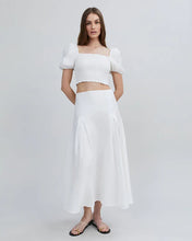 Load image into Gallery viewer, Solid &amp; Striped - The Gael Skirt - Optic White
