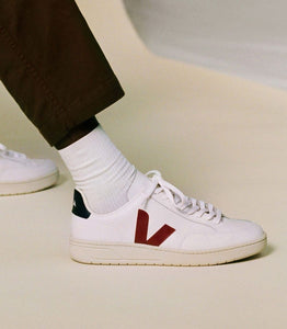 Veja - V12 Leather Sneaker - White Marsala Nautico