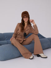 Load image into Gallery viewer, Sfizio - Flared Viscose Trousers - Winter Camel
