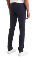Load image into Gallery viewer, Frame - Slim Chino Pant - Navy
