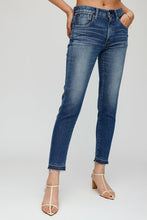 Load image into Gallery viewer, Moussy - Clarence Skinny Jeans - Light Blue
