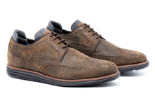 Load image into Gallery viewer, Martin Dingman - Countryaire Wingtip Shoe - Old Clay
