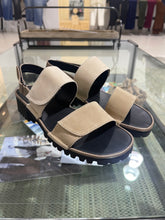 Load image into Gallery viewer, Thierry Rabotin - Sanele Sandal - Beige Combo
