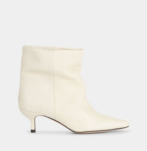Ivylee - Women's Penelope Nappa Leather Boot - Off White