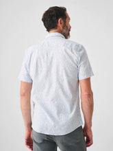 Load image into Gallery viewer, Faherty - Short Sleeve Breeze Shirt - Sky Canopy Print
