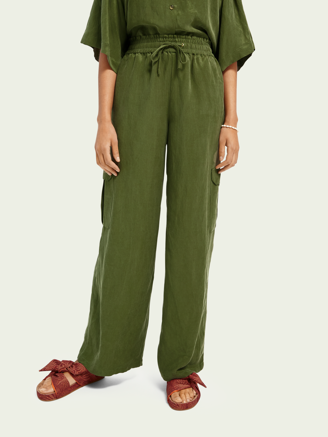 Scotch and Soda- Linen Cargo Pants- Army Green